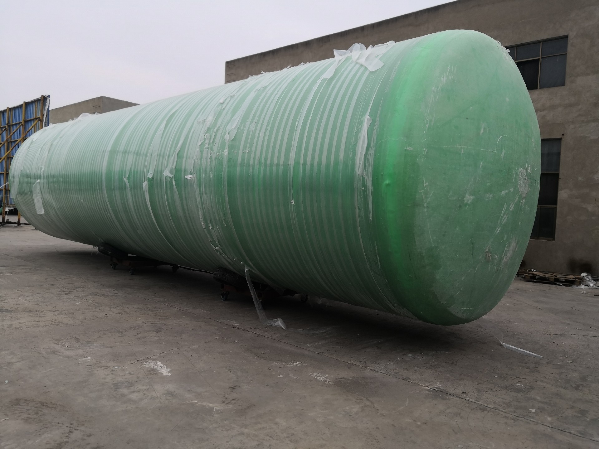 烏魯木齊達(dá)板城民用建筑玻璃鋼化糞池公司品牌設(shè)備-廠家直銷價格